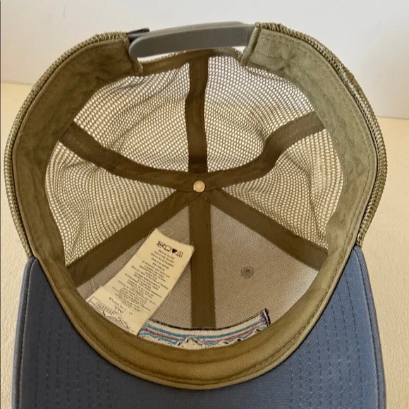 Patagonia trucker ball cap - Picture 7 of 8